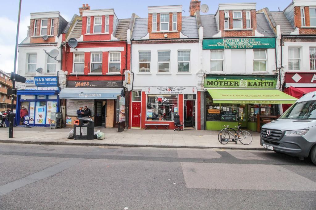 Albion Paraded, London N16  