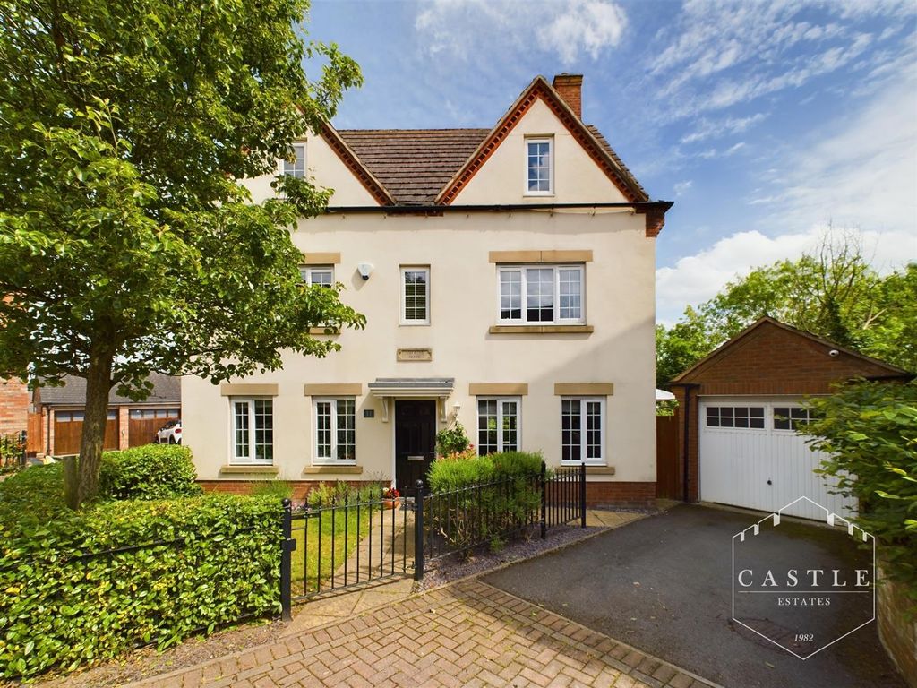 5 bed detached house for sale in Bradgate Gardens, Hinckley LE10 Zoopla