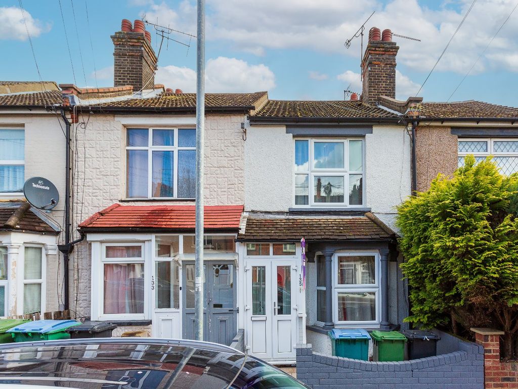 2 bed terraced house for sale in St James Road, Watford, Hertfordshire