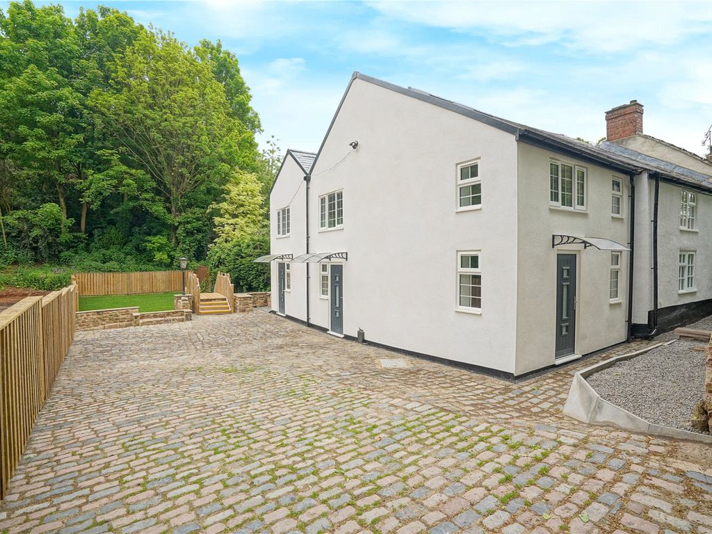 4 bed semidetached house for sale in Moorhouse Lane, Whiston