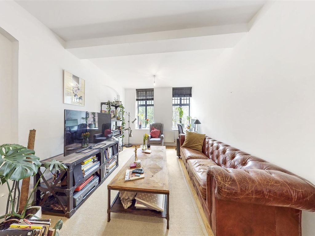 2 bed flat for sale in Workhouse Apartments, Feather Mews, Whitechapel