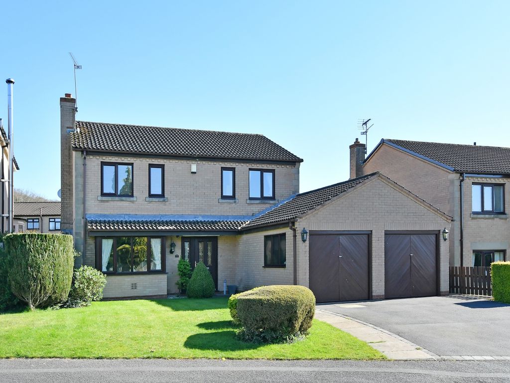 4 bed detached house for sale in Southwood Avenue, Dronfield