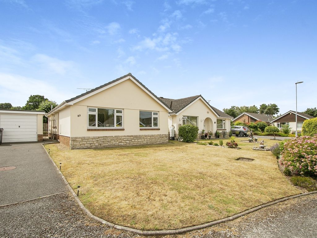 2 bed detached bungalow for sale in Leeson Drive, Ferndown BH22 Zoopla