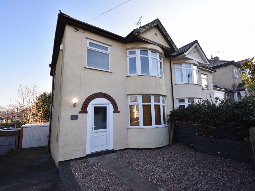 3 bed semidetached house for sale in Hazelbury Road, Whitchurch