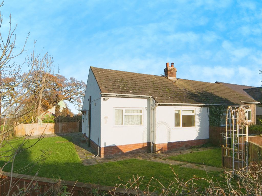 1 bed bungalow for sale in Cae Onnen, Glascoed, Abergele LL22, £140,000