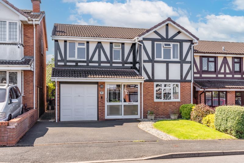 5 bed detached house for sale in Damson Drive, The Rock, Telford TF3