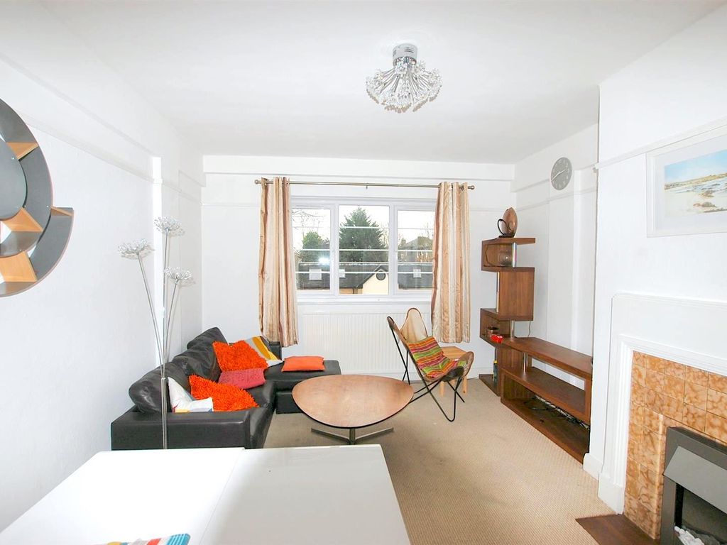 2 bed flat to rent in West End Lane, West Hampstead, London NW6 Zoopla