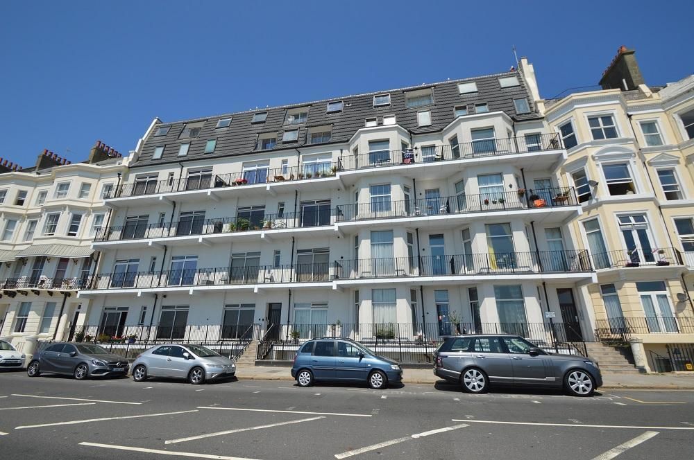 1 bed flat to rent in Eversfield Place, St. LeonardsOnSea TN37, £825