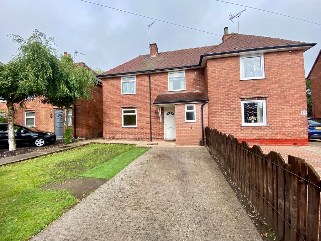2 bed semidetached house to rent in Maltby Road, Mansfield NG18 Zoopla