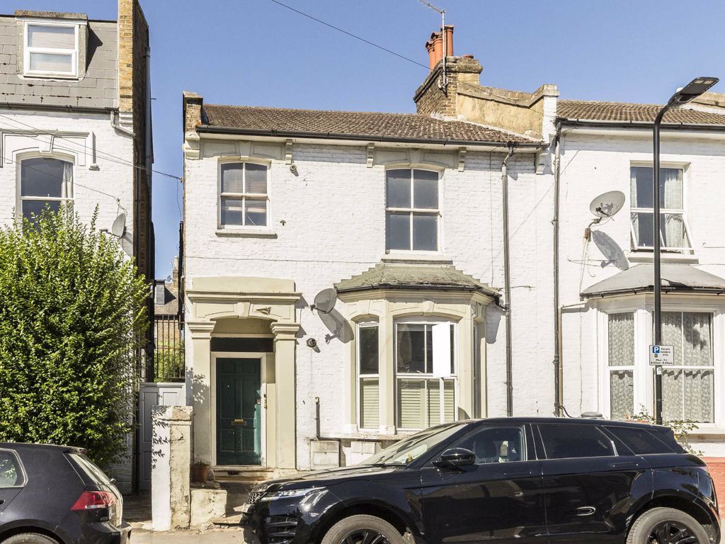 Goldsmith Road London W3  