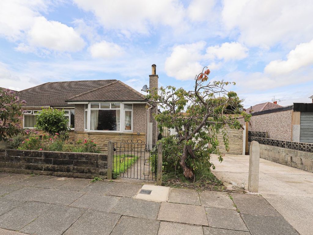2 bed bungalow for sale in Strickland Drive, Bare, Morecambe LA4 Zoopla