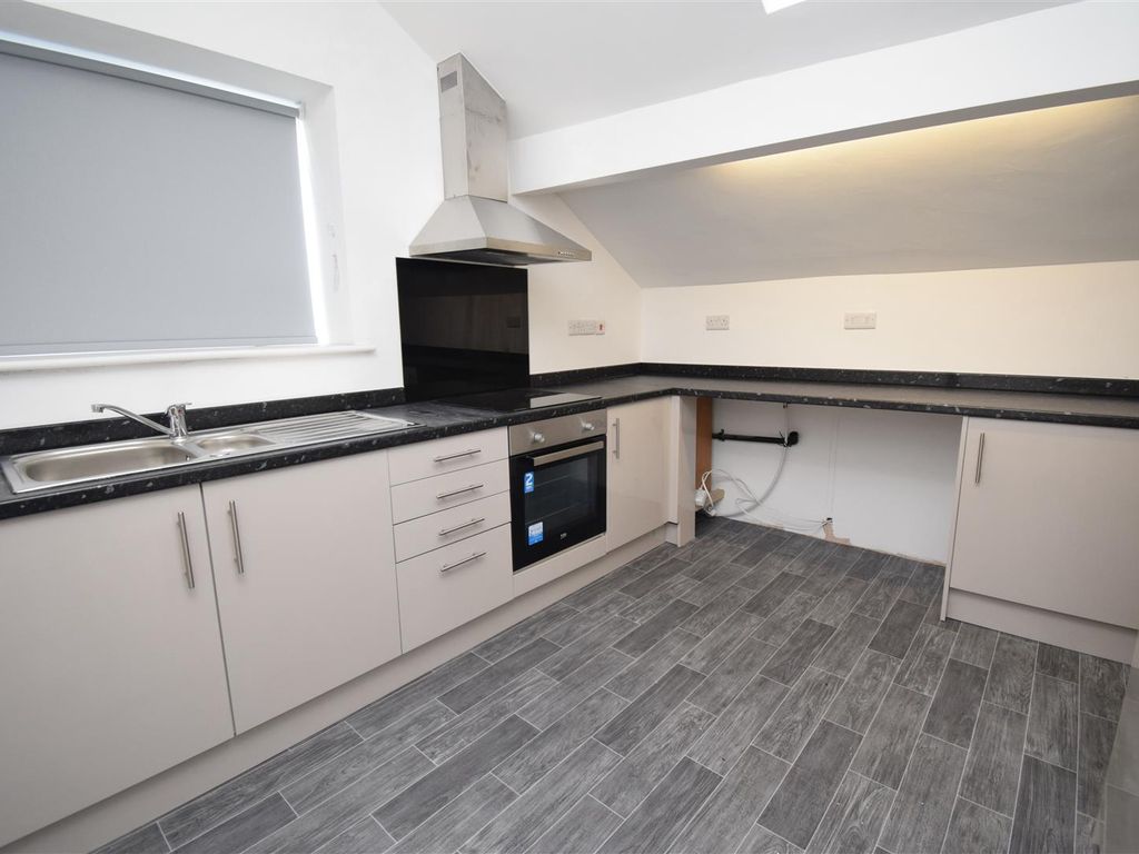 1 bed flat to rent in Leigh Road, Westhoughton, Bolton BL5 Zoopla