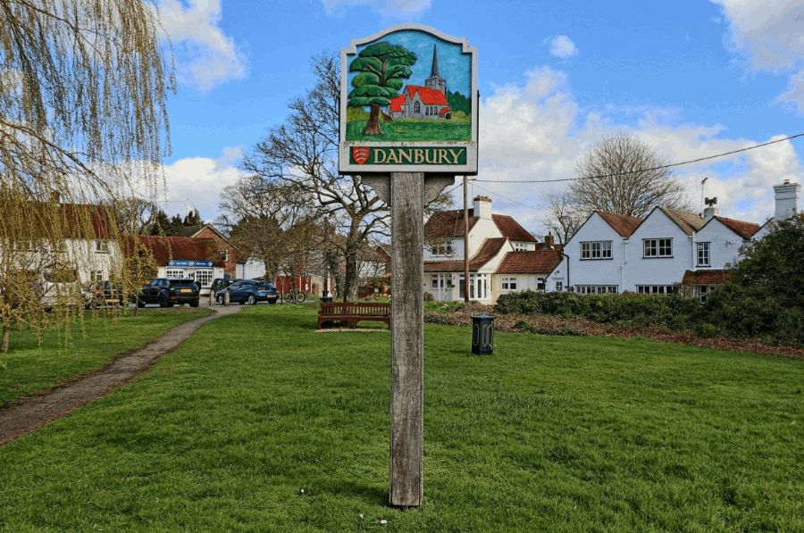 4 bed detached house for sale in Well Lane, Danbury, Chelmsford CM3, £