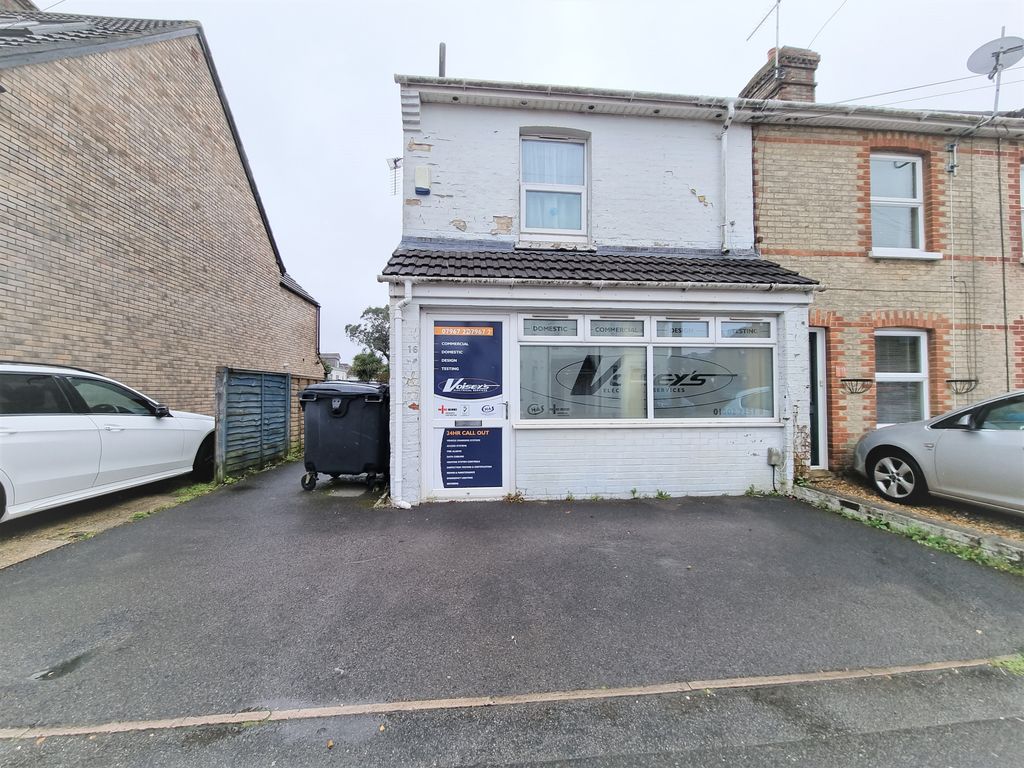 Property to rent in Victoria Road, Parkstone, Poole BH12 Zoopla