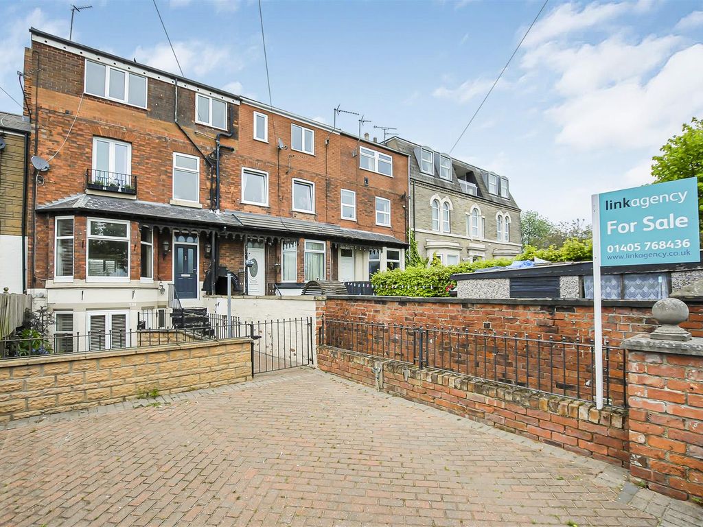 5 bed town house for sale in North Street, Goole DN14 Zoopla