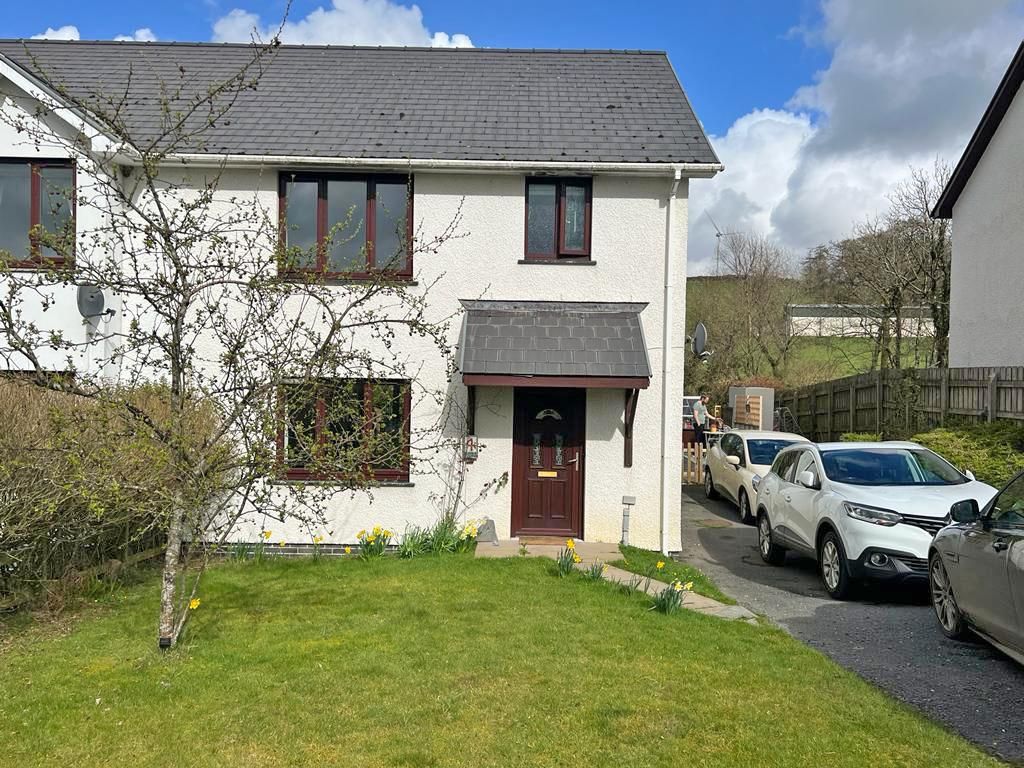 3 bed semidetached house for sale in ClosYLlan, Lledrod, Aberystwyth