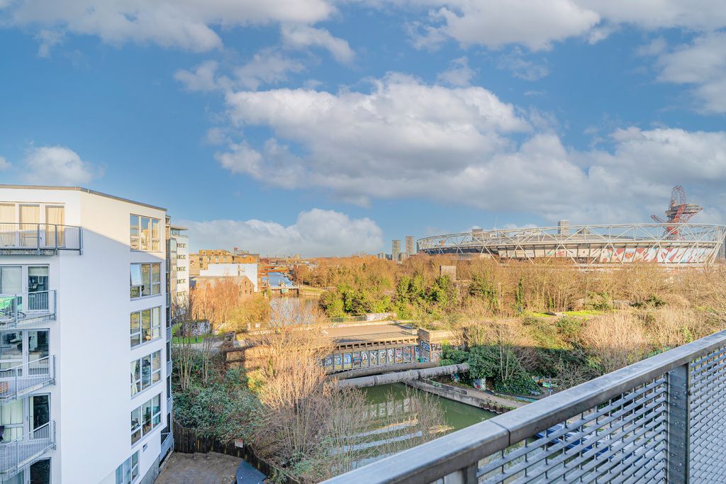 2 bed flat for sale in Wick Lane, London E3, £625,000 Zoopla