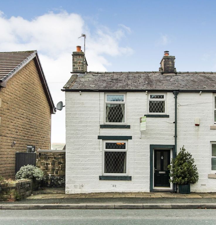 2 bed terraced house to rent in Burnley Road, Edenfield BL0, £850 pcm