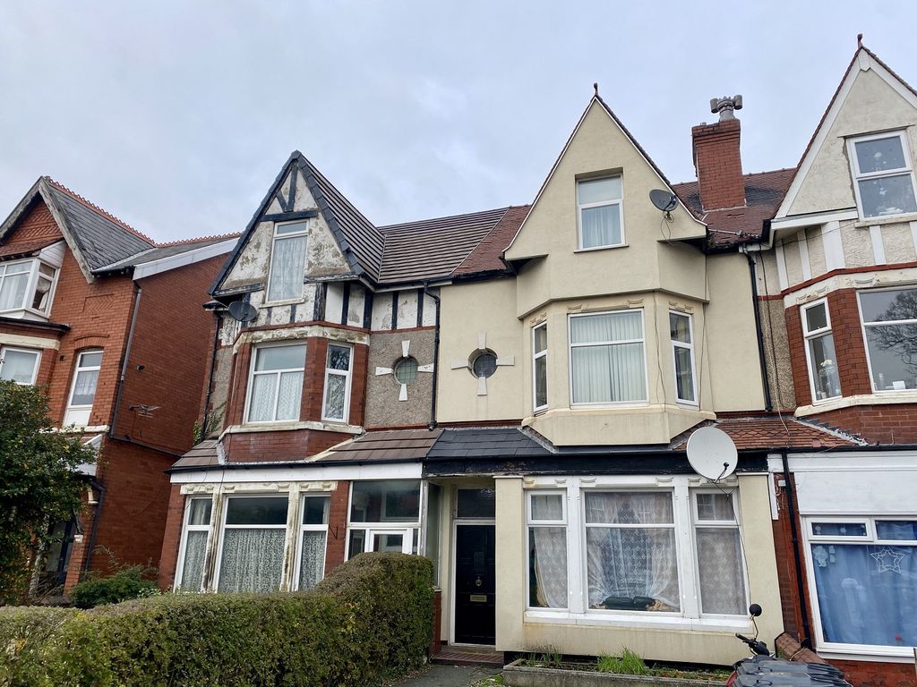 7 bed property for sale in York Terrace, Southport, Merseyside. PR9