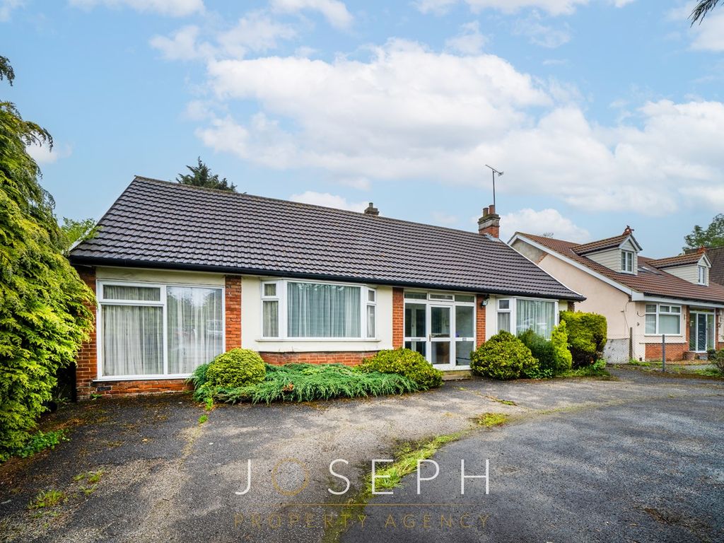 2 bed bungalow for sale in Valley Road, Ipswich IP1 Zoopla