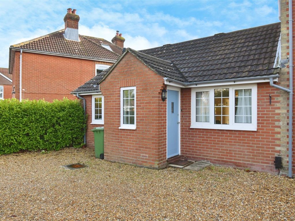 1 bed cottage to rent in Warsash Road, Warsash, Southampton SO31, £