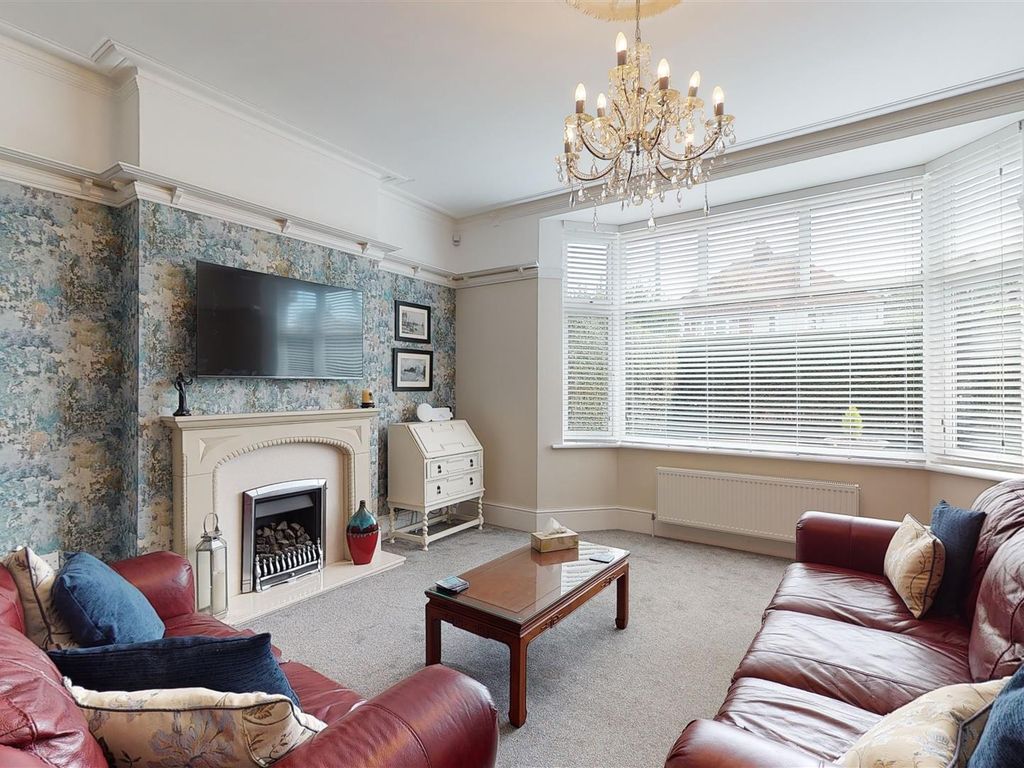 2 bed flat for sale in Westbrook Avenue, Margate CT9 Zoopla