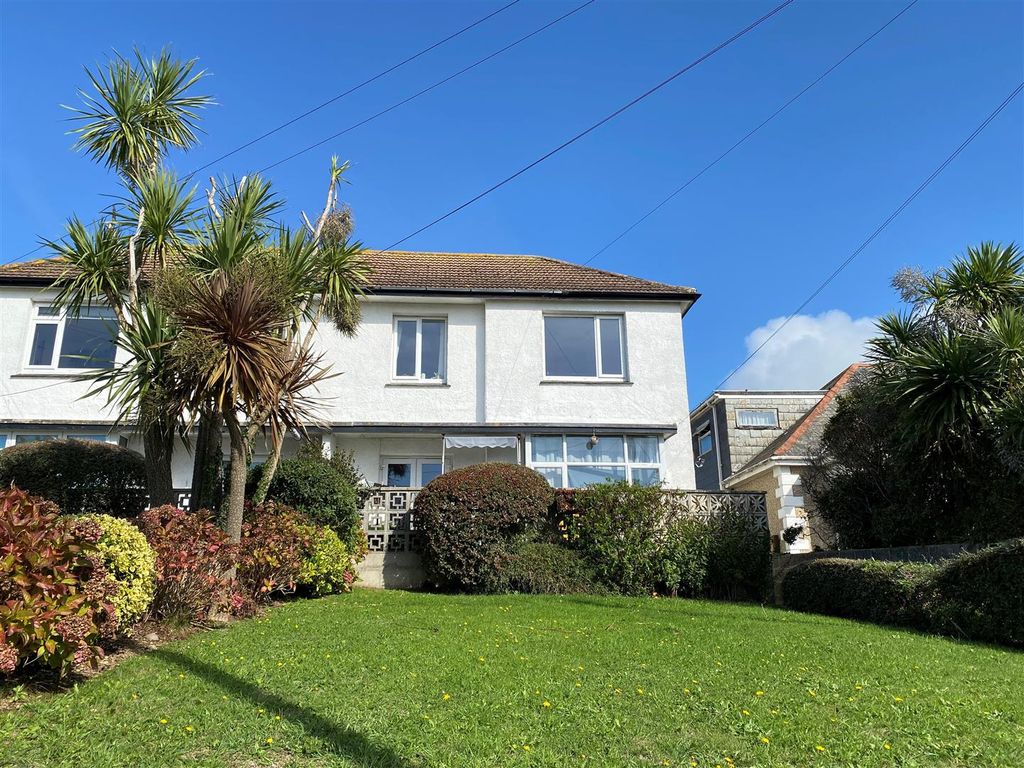 1 bed flat to rent in Henver Road, Newquay TR7, £750 pcm Zoopla