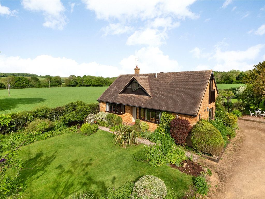 3 bed detached house for sale in Garlinge Green, Canterbury, Kent CT4, £775,000 Zoopla