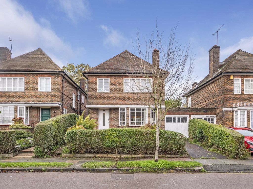 4 bed detached house for sale in Brim Hill, London N2 Zoopla