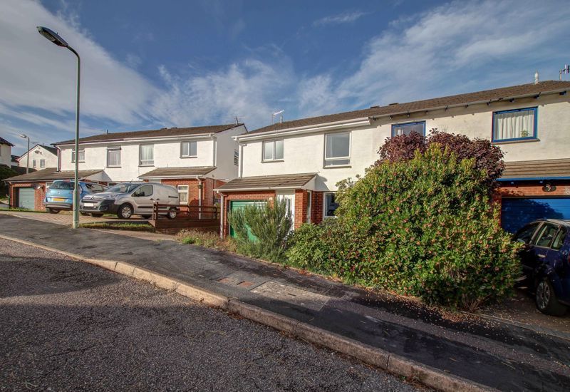 Queensland Drive, Pennsylvania, Exeter EX4  