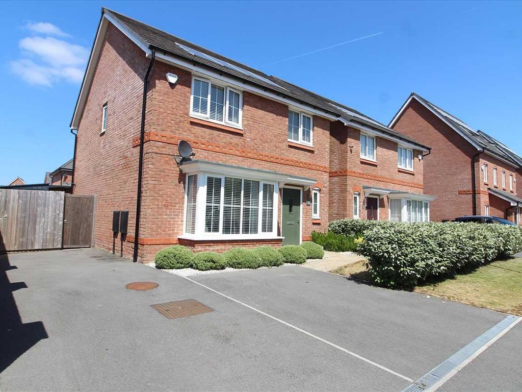 4 bed detached house for sale in Sandhole Grove, Kirkby, Liverpool L33