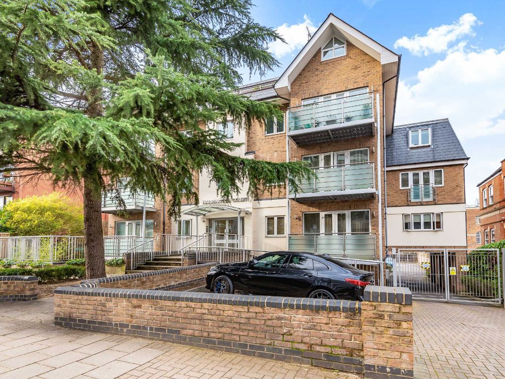 2 bed flat for sale in Station Road, New Hertfordshire EN5 Zoopla