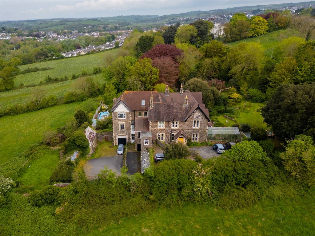 5 bed semidetached house for sale in Northdown Road, Bideford EX39, £