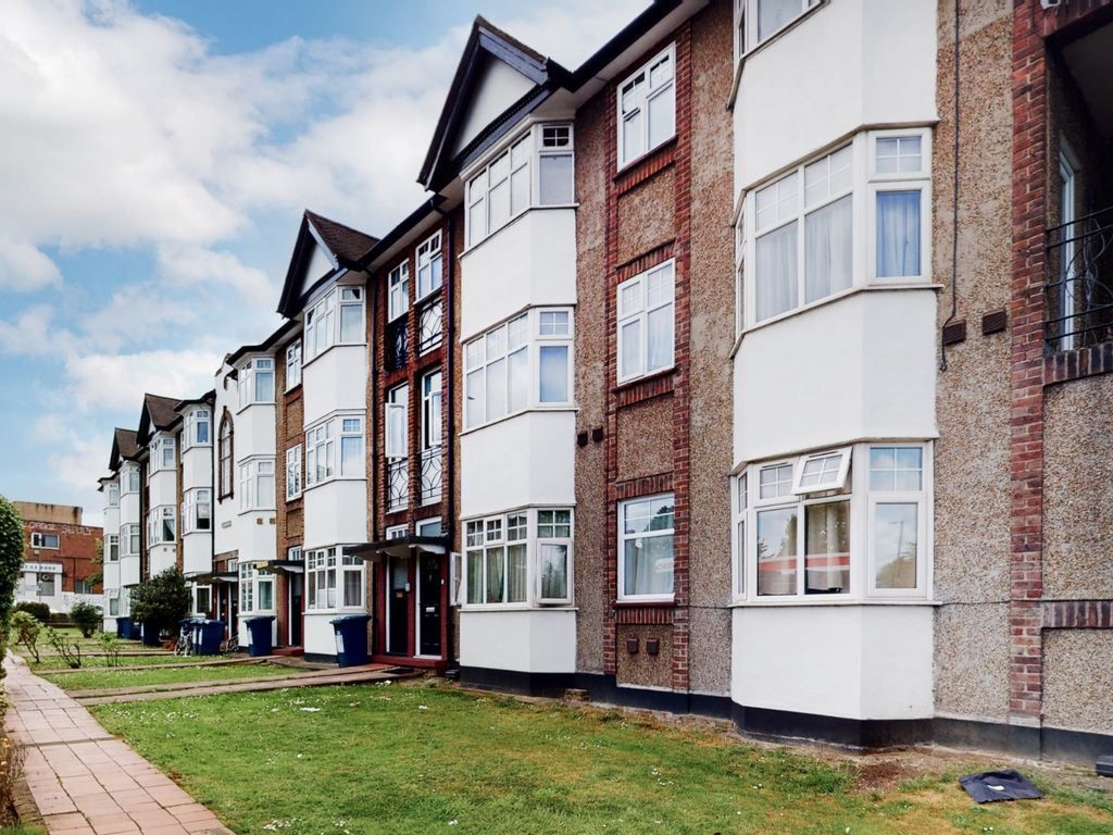 1 bed flat for sale in Finchley Road, London NW11 Zoopla