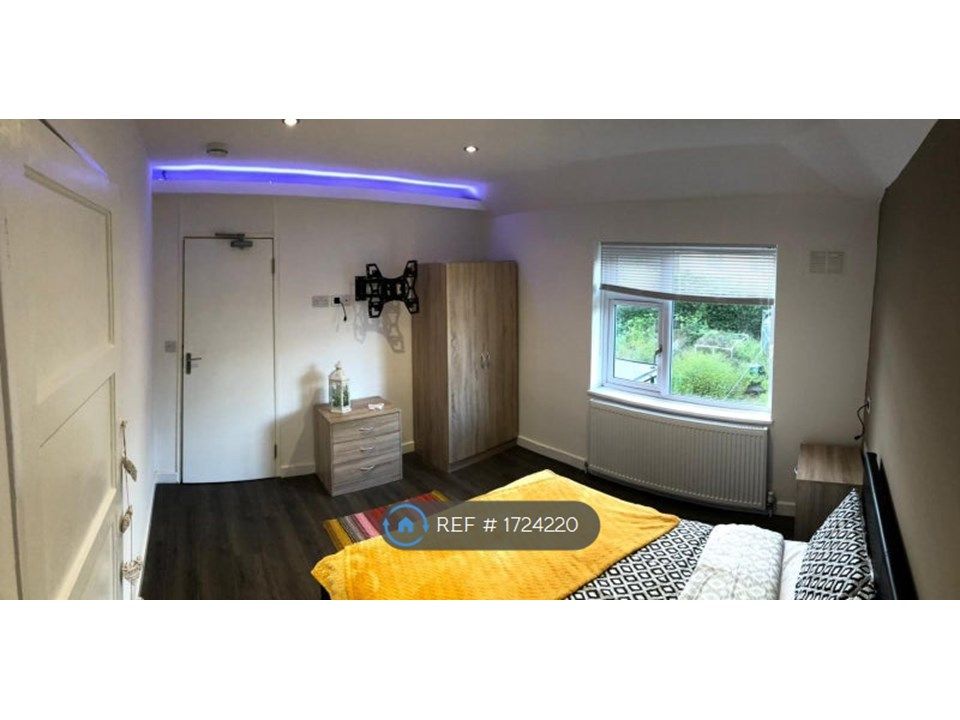 Room to rent in Beaumont Leys Lane, Leicester LE4 Zoopla