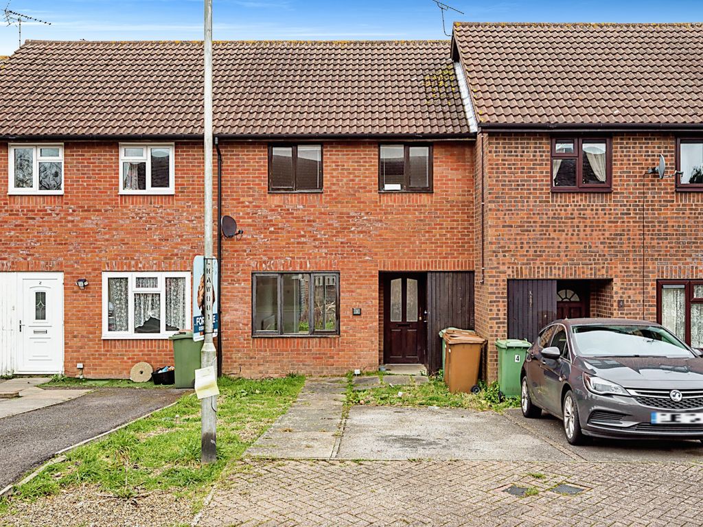 3 bed terraced house for sale in Kirby Close, Cranbrook TN17 Zoopla