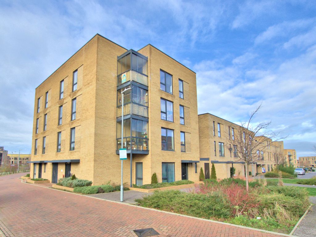 2 bed flat to rent in Ellis Road, Trumpington, Cambridge CB2 Zoopla