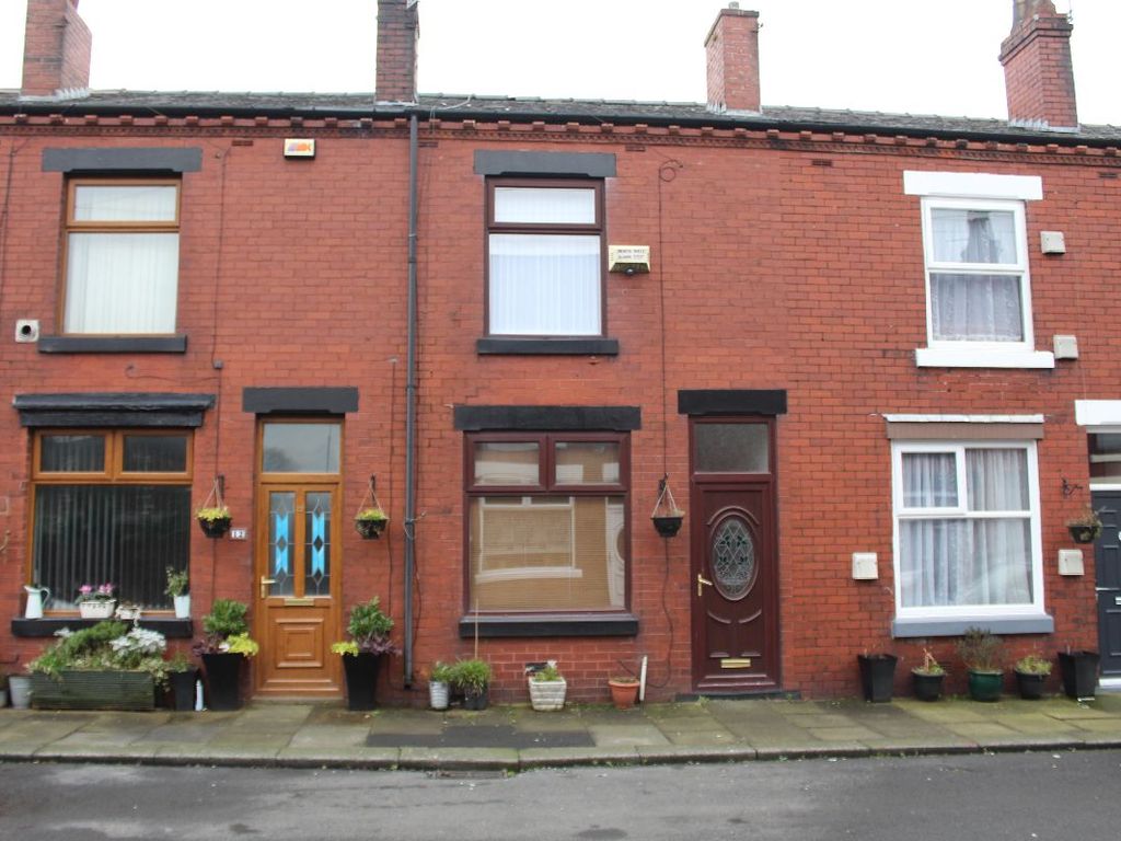 2 bed terraced house to rent in Ivy Grove, Kearsley, Bolton BL4, £800