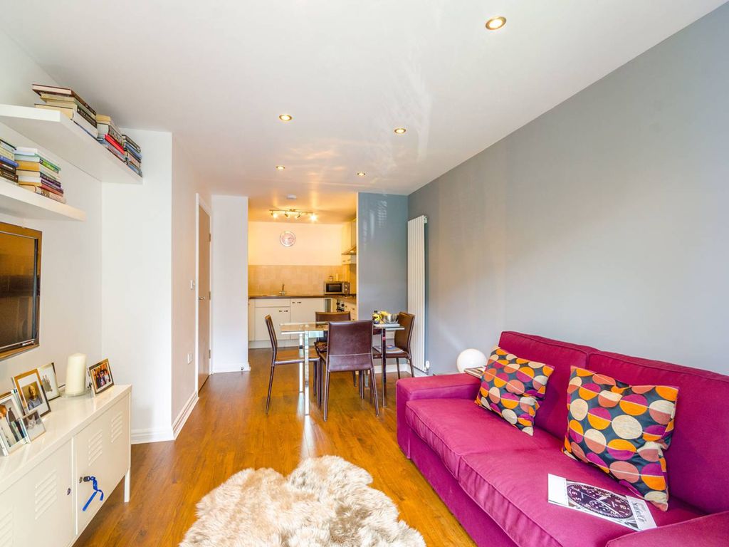 1 bed flat to rent in Romford Road, Stratford, London E15 Zoopla
