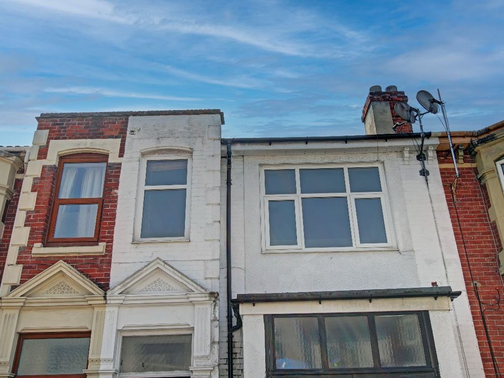 1 bed flat for sale in Chichester Road, Portsmouth PO2 Zoopla