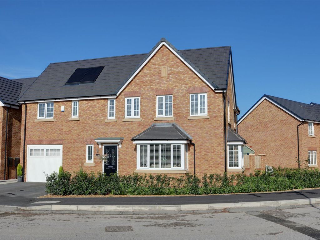 4 bed detached house for sale in Richard Woodcock Way, Alsager, Stoke