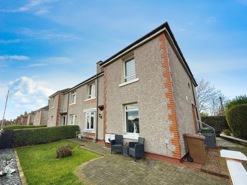 2 bed flat for sale in Cumbernauld Road, Glasgow G33, £130,000 Zoopla