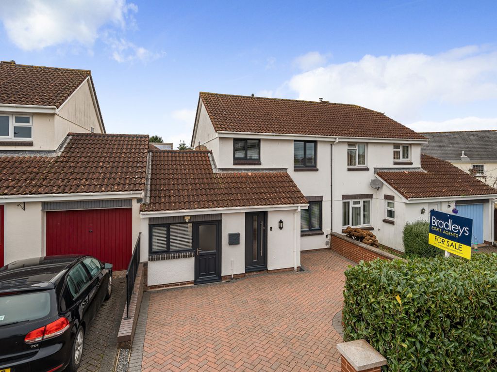 3 bed semidetached house for sale in Steeple Drive, Exeter, Devon EX2