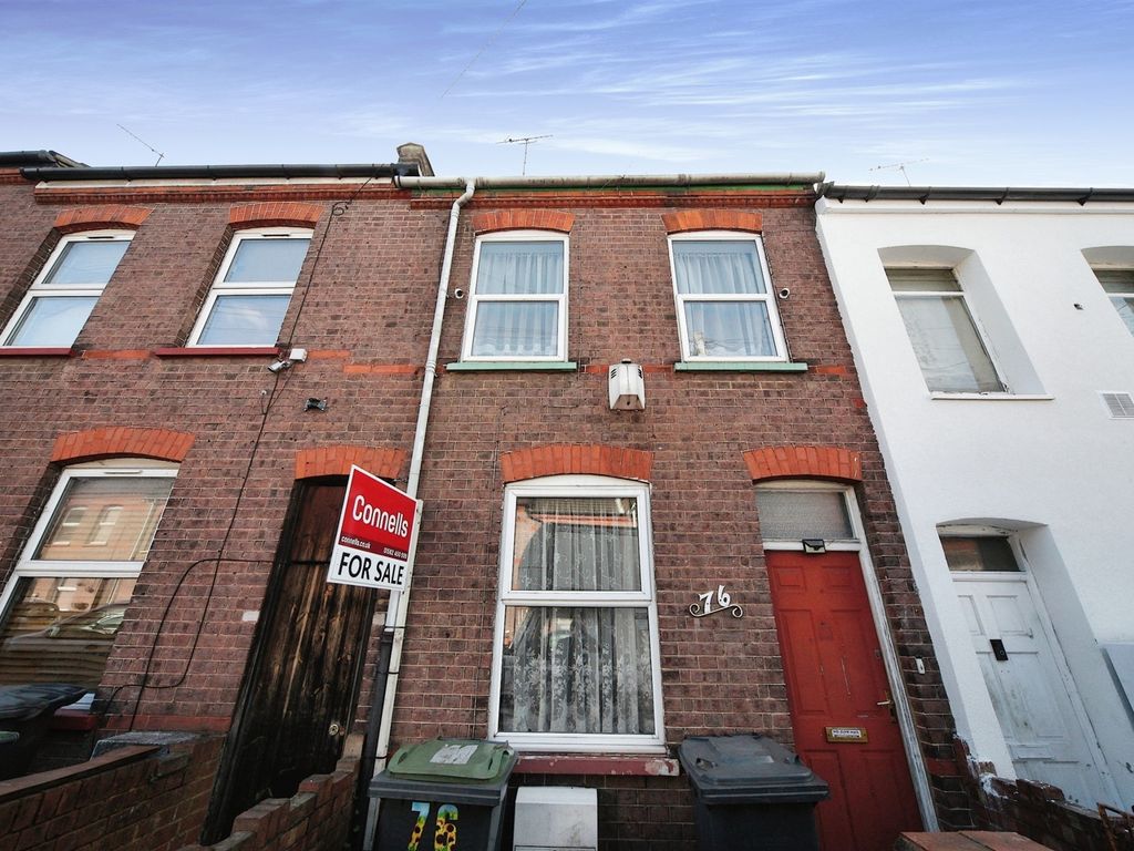 2 bed terraced house for sale in St. Peters Road, Luton LU1 Zoopla