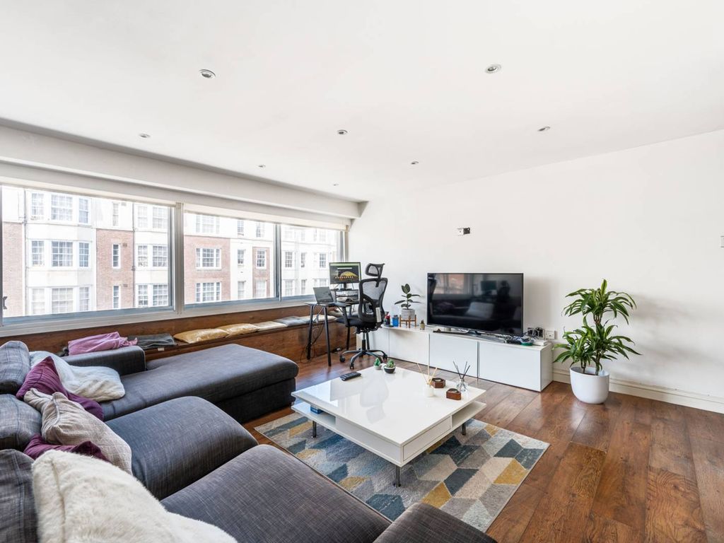 1 bed flat for sale in Queensway, Queensway, London W2, £650,000 Zoopla