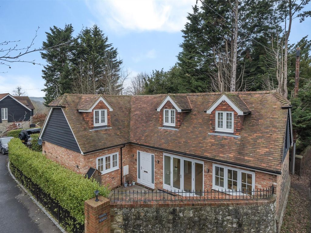 3 bed detached house for sale in Lower Road, West Farleigh, Maidstone ME15 Zoopla