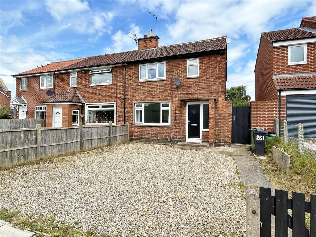 3 bed end terrace house to rent in Road, York YO24, £1,300 pcm Zoopla