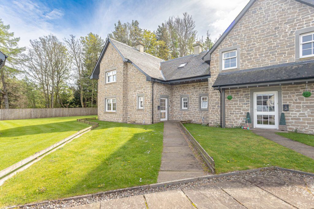 4 bed end terrace house for sale in Strathearn House, Auchterarder PH3