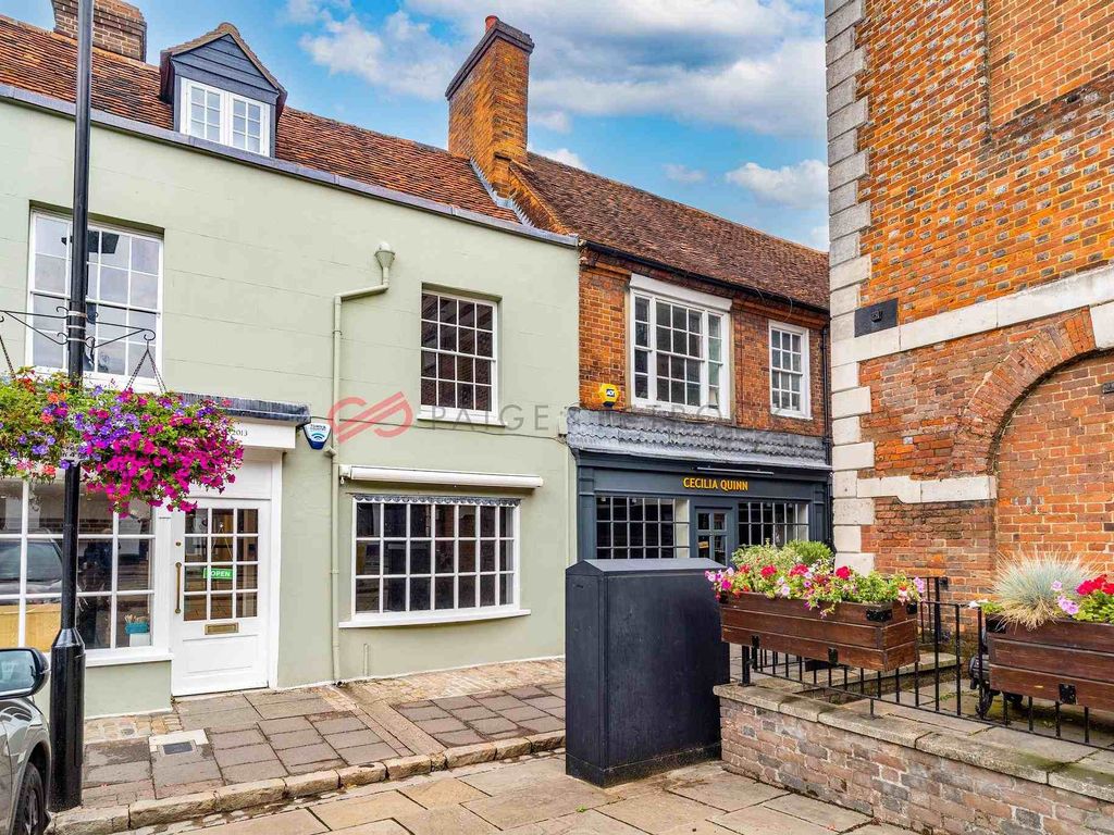 3 bed terraced house to rent in High Street, Amersham HP7 Zoopla