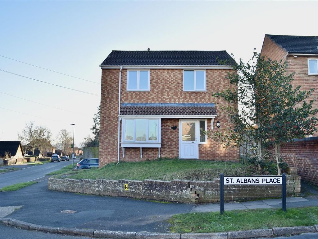 2 bed semidetached house for sale in St. Albans Place, Taunton TA2, £